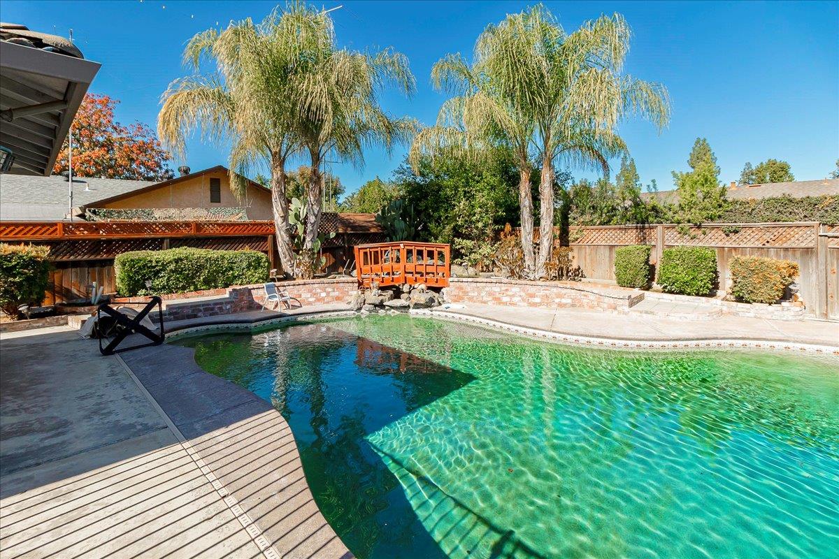 Detail Gallery Image 33 of 34 For 2425 Becker Ct, Modesto,  CA 95358 - 3 Beds | 2 Baths