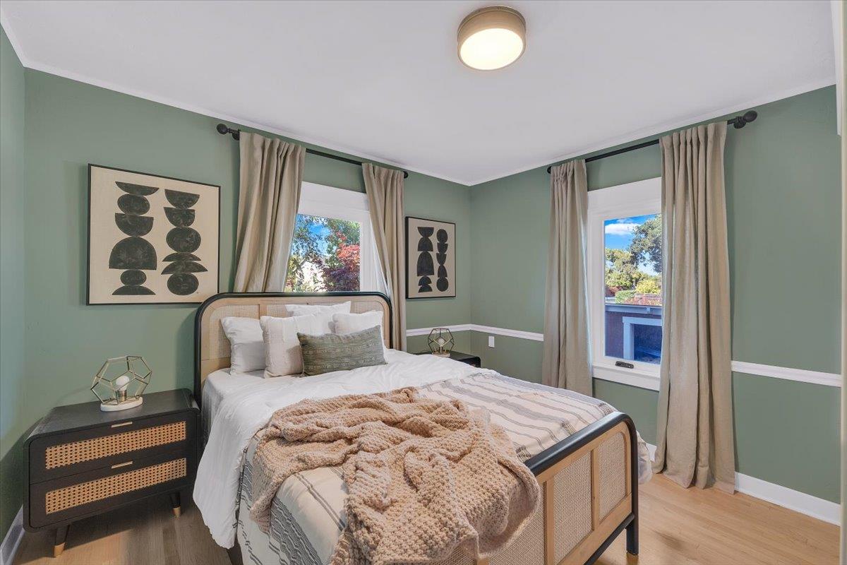 Detail Gallery Image 12 of 50 For 1901 Delaware Ave, Santa Cruz,  CA 95060 - 5 Beds | 2 Baths