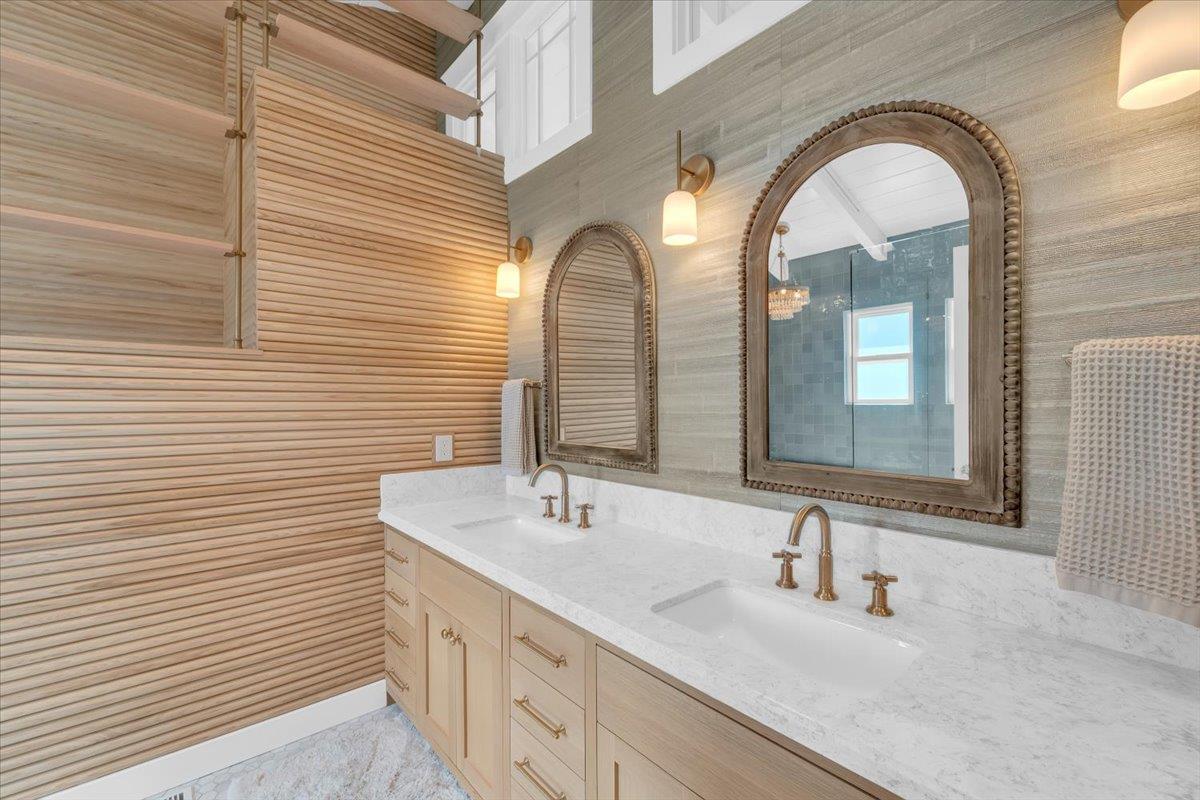 Detail Gallery Image 27 of 50 For 1901 Delaware Ave, Santa Cruz,  CA 95060 - 5 Beds | 2 Baths