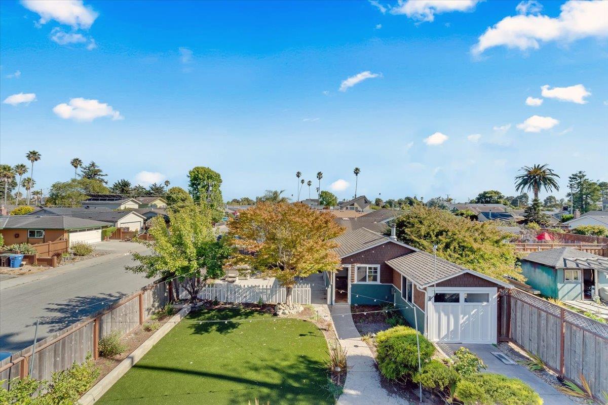 Detail Gallery Image 33 of 50 For 1901 Delaware Ave, Santa Cruz,  CA 95060 - 5 Beds | 2 Baths