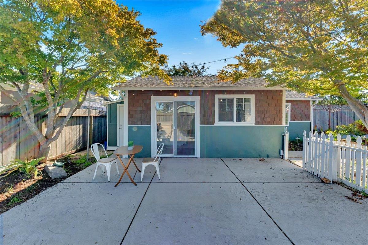 Detail Gallery Image 42 of 50 For 1901 Delaware Ave, Santa Cruz,  CA 95060 - 5 Beds | 2 Baths