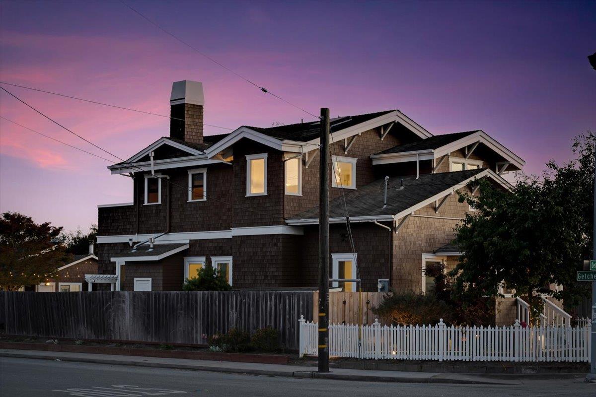 Detail Gallery Image 44 of 50 For 1901 Delaware Ave, Santa Cruz,  CA 95060 - 5 Beds | 2 Baths