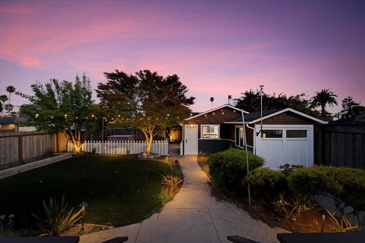 Detail Gallery Image 46 of 50 For 1901 Delaware Ave, Santa Cruz,  CA 95060 - 5 Beds | 2 Baths