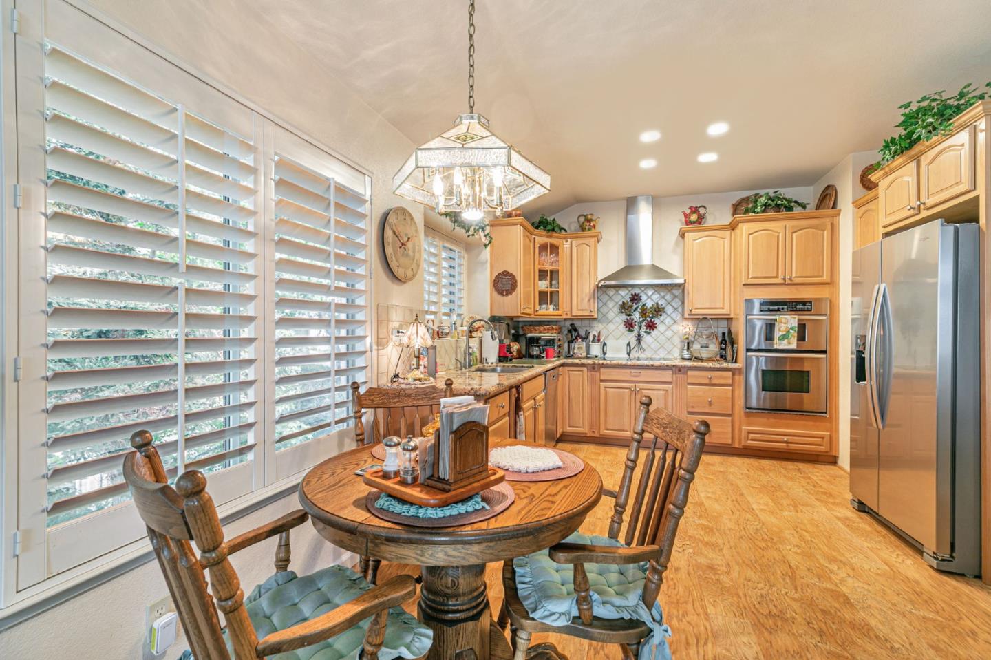 Detail Gallery Image 9 of 19 For 7759 Beltane Dr, San Jose,  CA 95135 - 2 Beds | 2 Baths