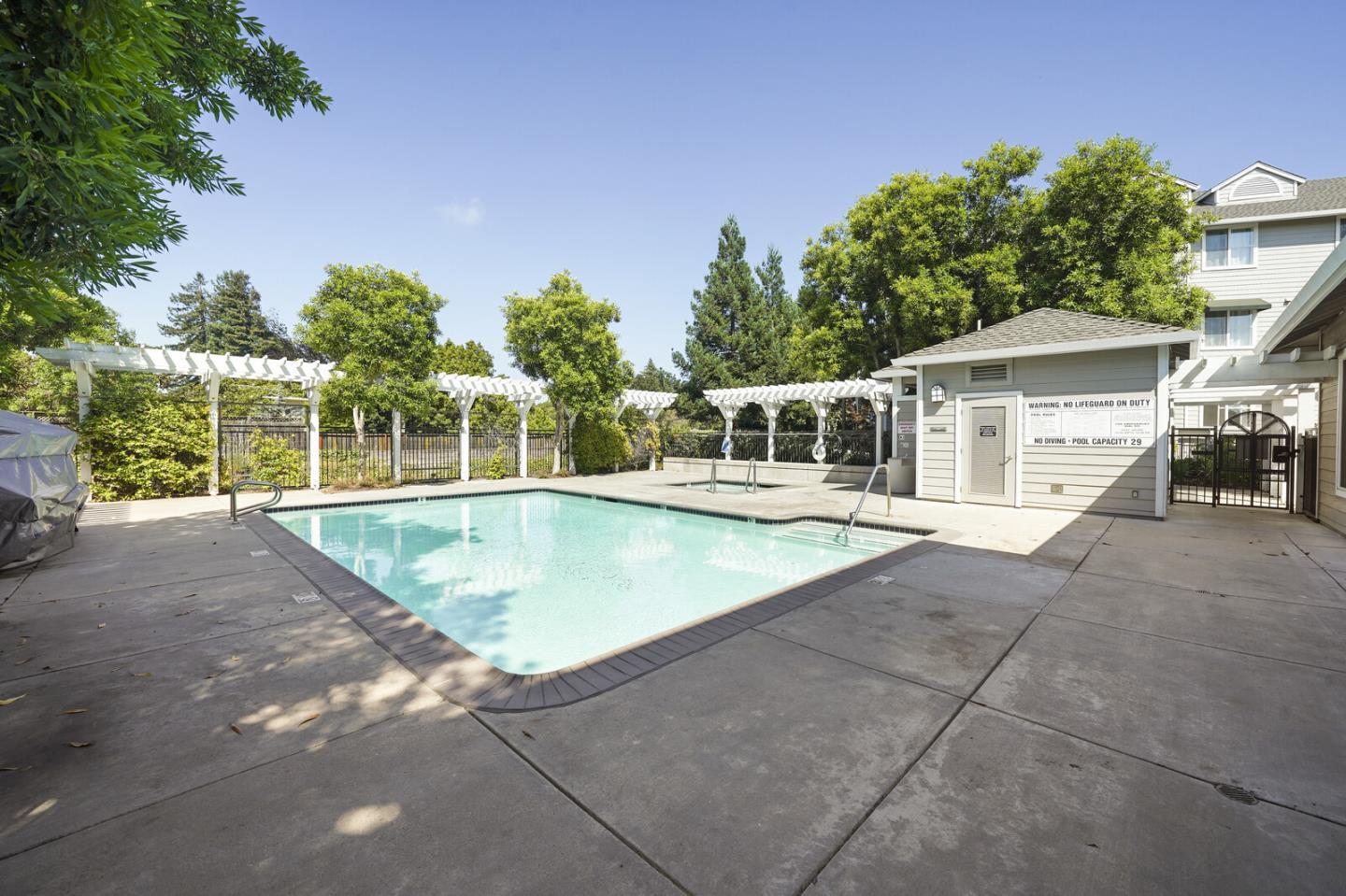 Detail Gallery Image 24 of 49 For 1982 W Bayshore Rd #223,  East Palo Alto,  CA 94303 - 1 Beds | 1 Baths