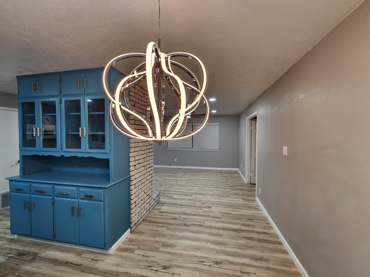 Detail Gallery Image 10 of 38 For 1534 Bay Meadows Dr, Modesto,  CA 95350 - 4 Beds | 3 Baths