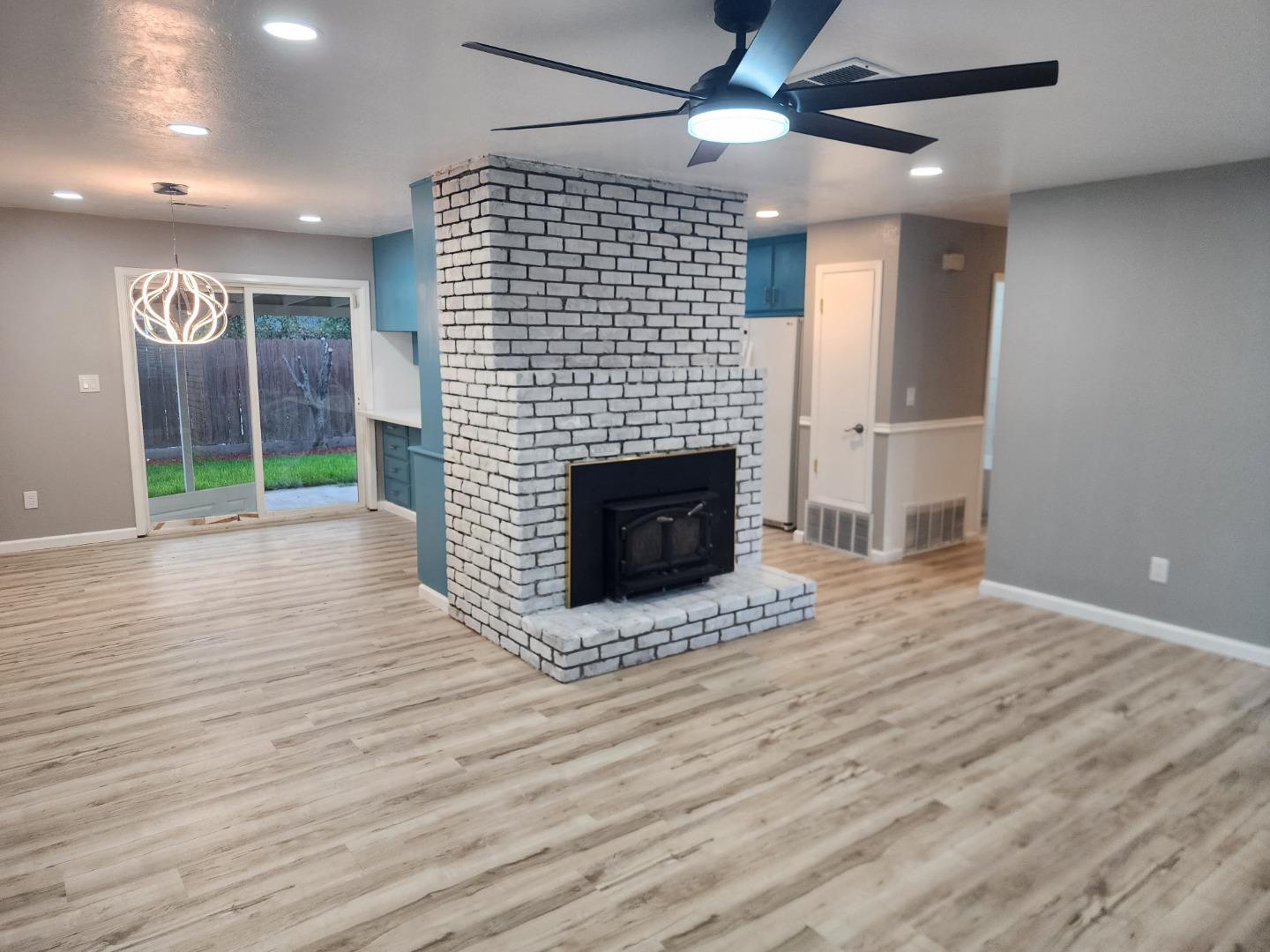 Detail Gallery Image 11 of 38 For 1534 Bay Meadows Dr, Modesto,  CA 95350 - 4 Beds | 3 Baths