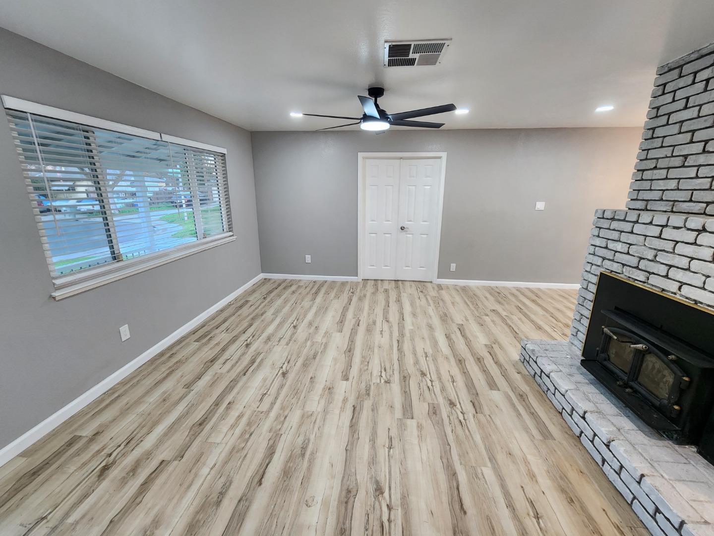 Detail Gallery Image 15 of 38 For 1534 Bay Meadows Dr, Modesto,  CA 95350 - 4 Beds | 3 Baths