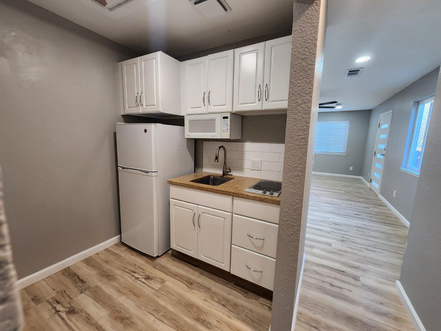 Detail Gallery Image 25 of 38 For 1534 Bay Meadows Dr, Modesto,  CA 95350 - 4 Beds | 3 Baths