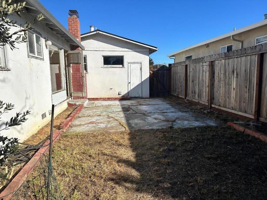 Detail Gallery Image 14 of 14 For 659 San Miguel, Sunnyvale,  CA 94085 - 3 Beds | 1/1 Baths