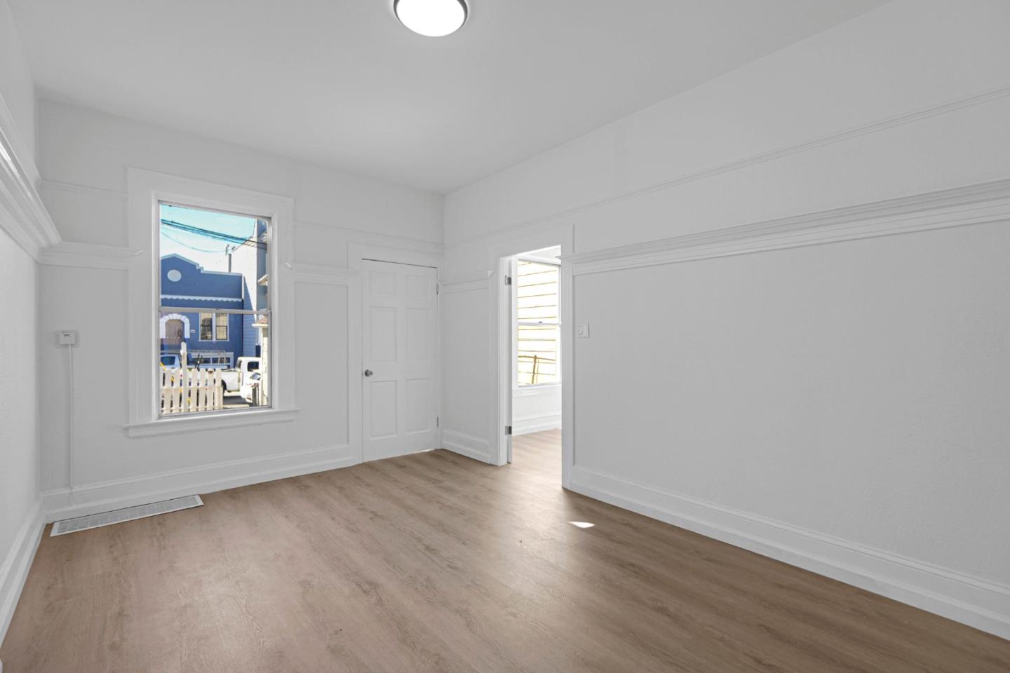 Detail Gallery Image 12 of 42 For 48 Harrington St, San Francisco,  CA 94112 - 2 Beds | 2 Baths
