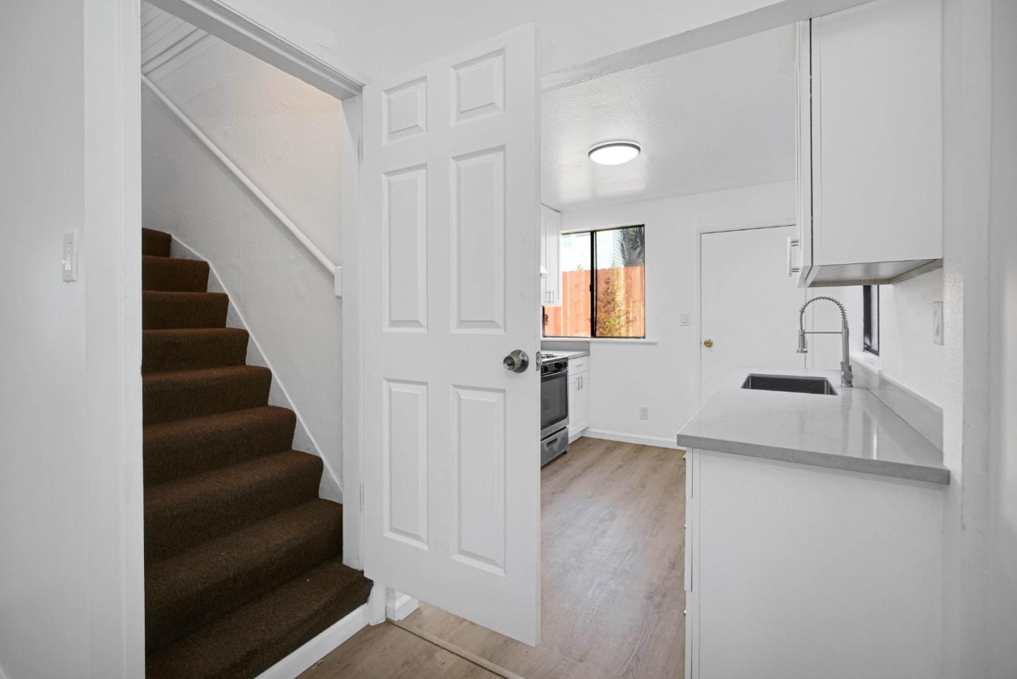 Detail Gallery Image 16 of 42 For 48 Harrington St, San Francisco,  CA 94112 - 2 Beds | 2 Baths