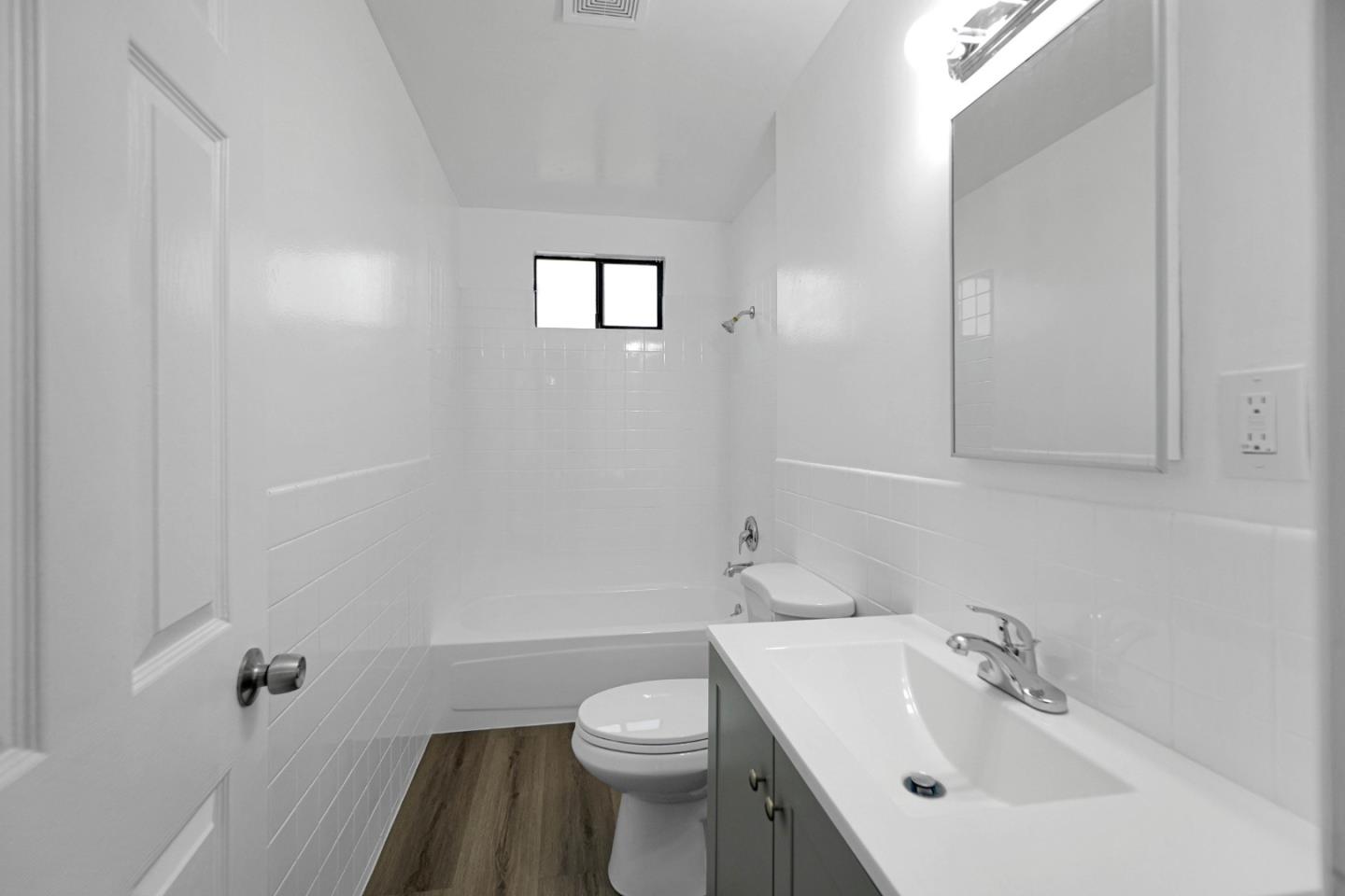 Detail Gallery Image 24 of 42 For 48 Harrington St, San Francisco,  CA 94112 - 2 Beds | 2 Baths