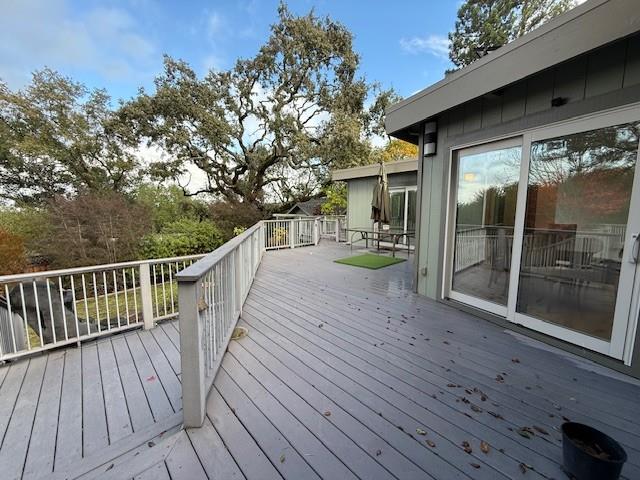 Detail Gallery Image 17 of 19 For 240 W Floresta Way, Portola Valley,  CA 94028 - 4 Beds | 2/1 Baths