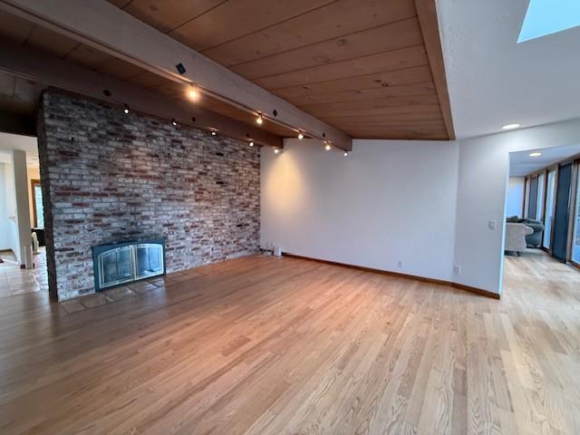 Detail Gallery Image 7 of 19 For 240 W Floresta Way, Portola Valley,  CA 94028 - 4 Beds | 2/1 Baths