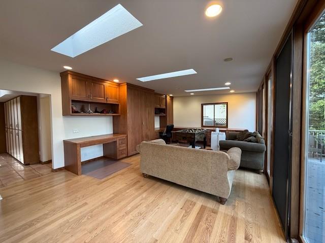 Detail Gallery Image 8 of 19 For 240 W Floresta Way, Portola Valley,  CA 94028 - 4 Beds | 2/1 Baths