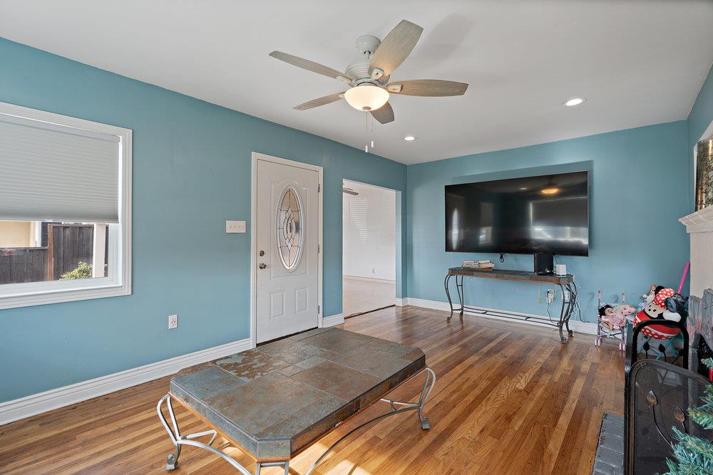 Detail Gallery Image 11 of 47 For 1545 E Saint John St, San Jose,  CA 95116 - 7 Beds | 3 Baths