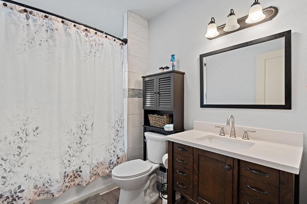 Detail Gallery Image 19 of 47 For 1545 E Saint John St, San Jose,  CA 95116 - 7 Beds | 3 Baths