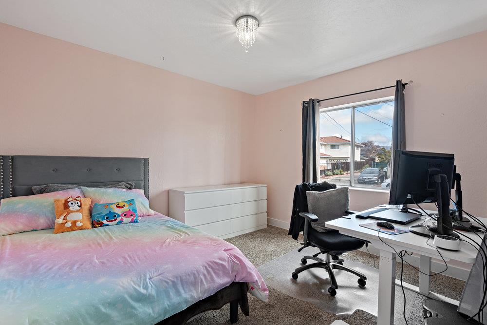 Detail Gallery Image 21 of 47 For 1545 E Saint John St, San Jose,  CA 95116 - 7 Beds | 3 Baths