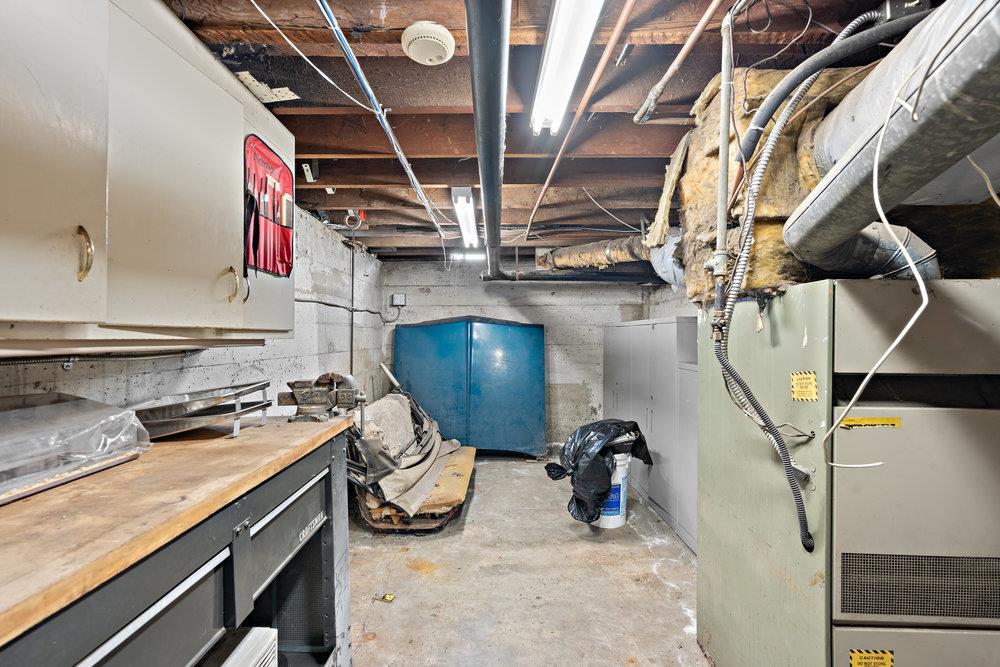 Detail Gallery Image 32 of 47 For 1545 E Saint John St, San Jose,  CA 95116 - 7 Beds | 3 Baths