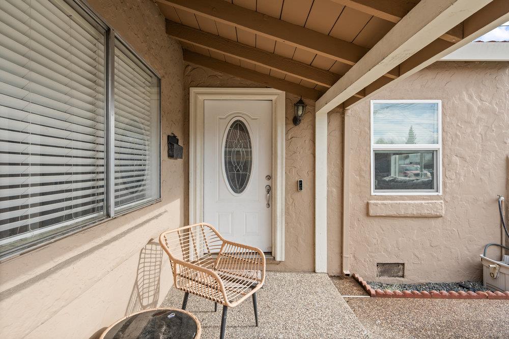 Detail Gallery Image 7 of 47 For 1545 E Saint John St, San Jose,  CA 95116 - 7 Beds | 3 Baths