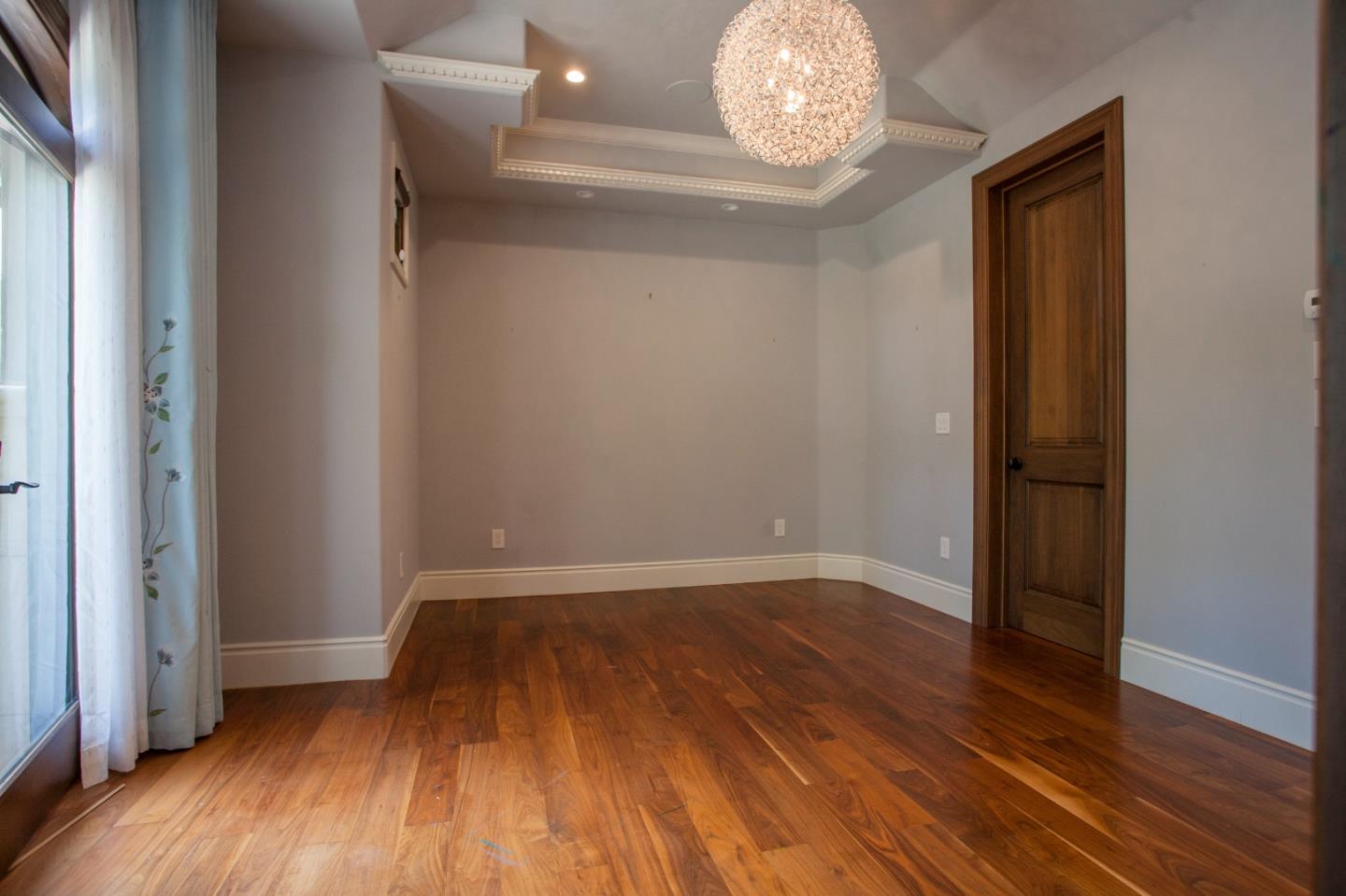 Detail Gallery Image 27 of 47 For 46 Almendral Ave, Atherton,  CA 94027 - 7 Beds | 7/2 Baths