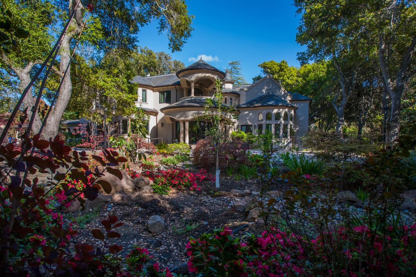 Detail Gallery Image 4 of 47 For 46 Almendral Ave, Atherton,  CA 94027 - 7 Beds | 7/2 Baths