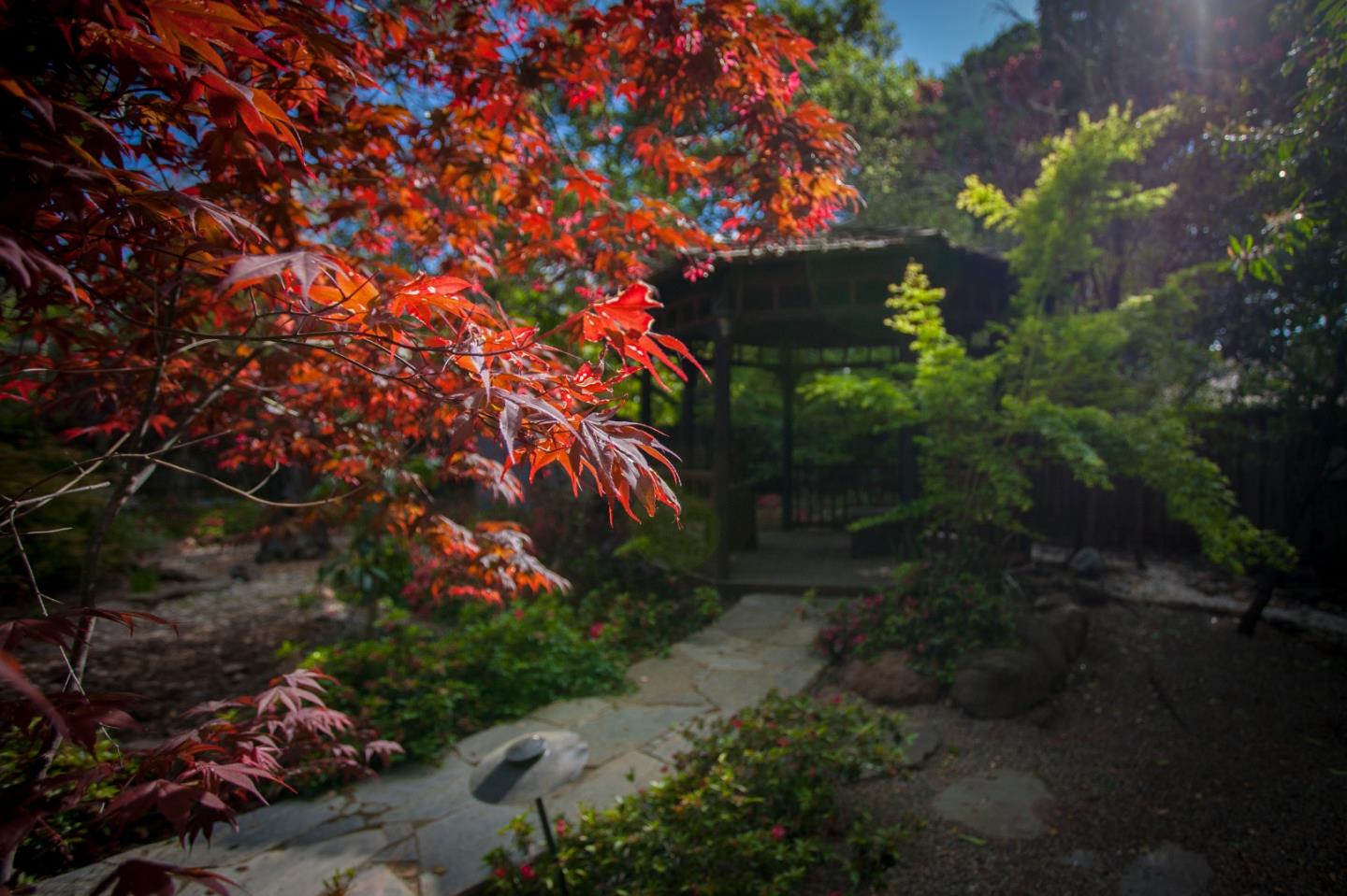 Detail Gallery Image 47 of 47 For 46 Almendral Ave, Atherton,  CA 94027 - 7 Beds | 7/2 Baths