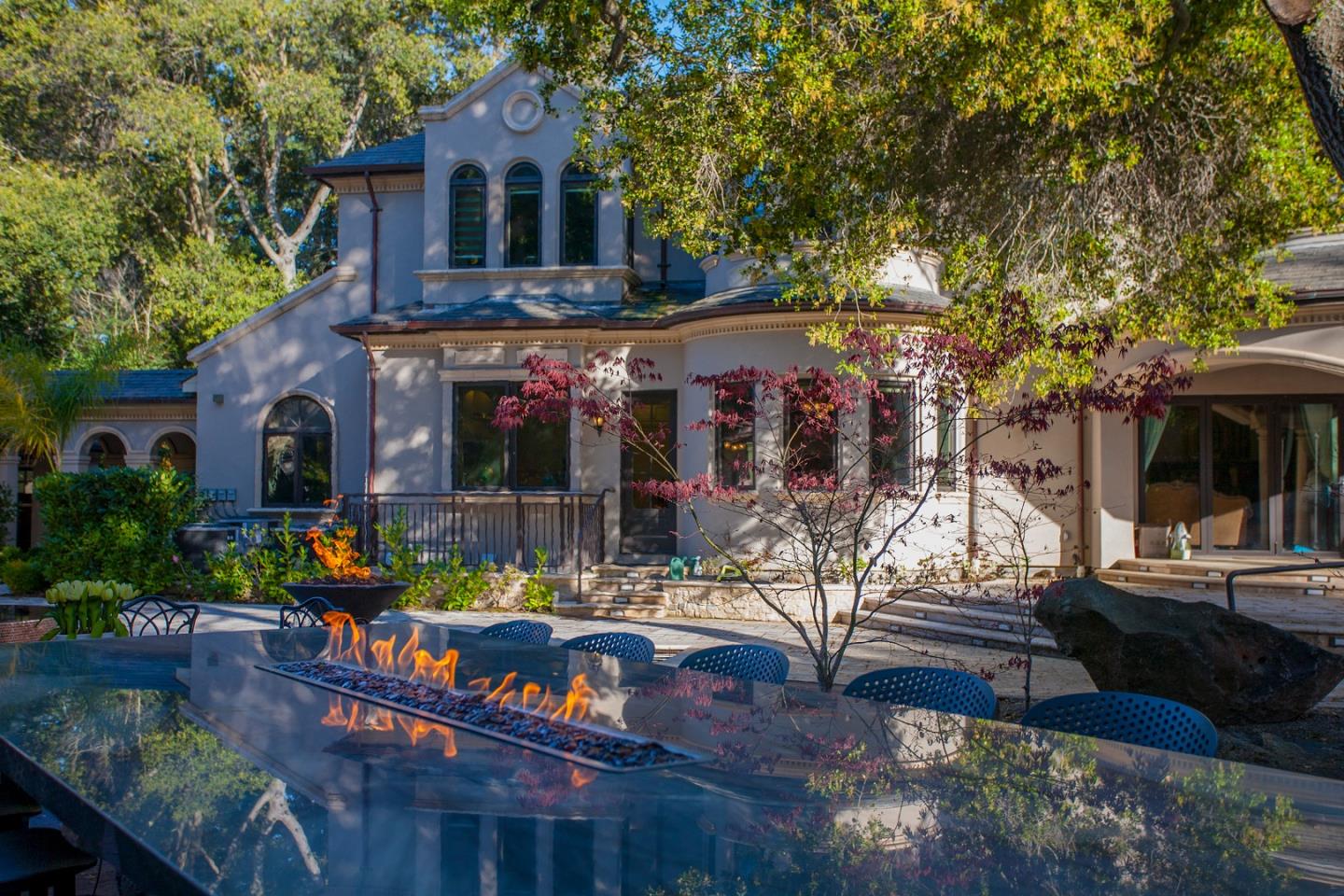 Detail Gallery Image 7 of 47 For 46 Almendral Ave, Atherton,  CA 94027 - 7 Beds | 7/2 Baths