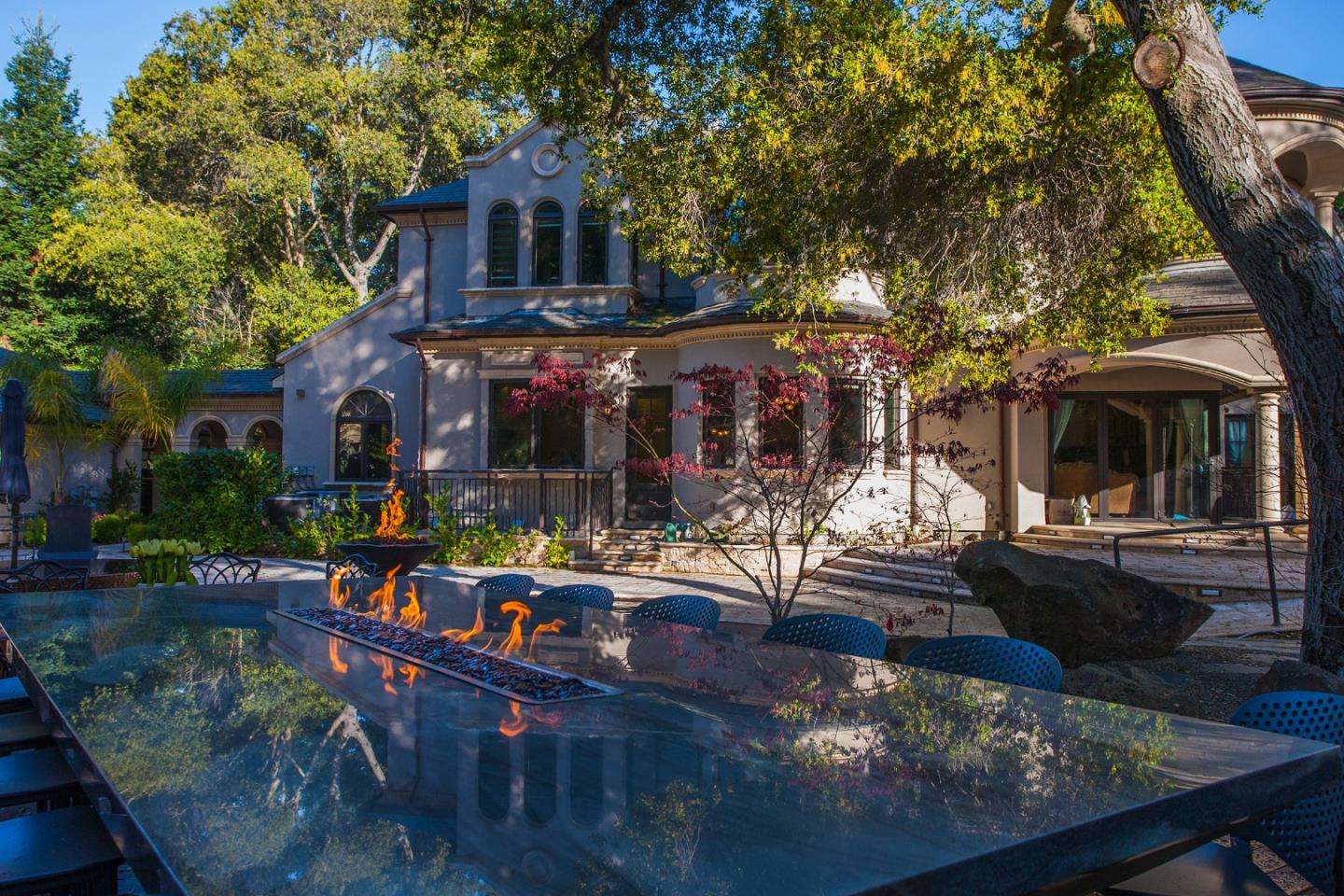 Detail Gallery Image 9 of 47 For 46 Almendral Ave, Atherton,  CA 94027 - 7 Beds | 7/2 Baths