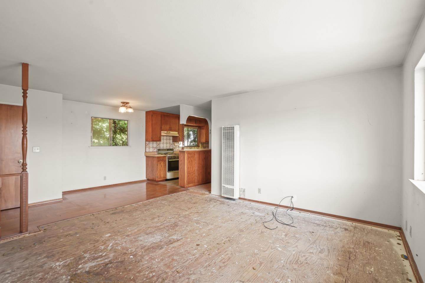 Detail Gallery Image 19 of 36 For 405 S Buena Vista Ave, San Jose,  CA 95126 - – Beds | – Baths