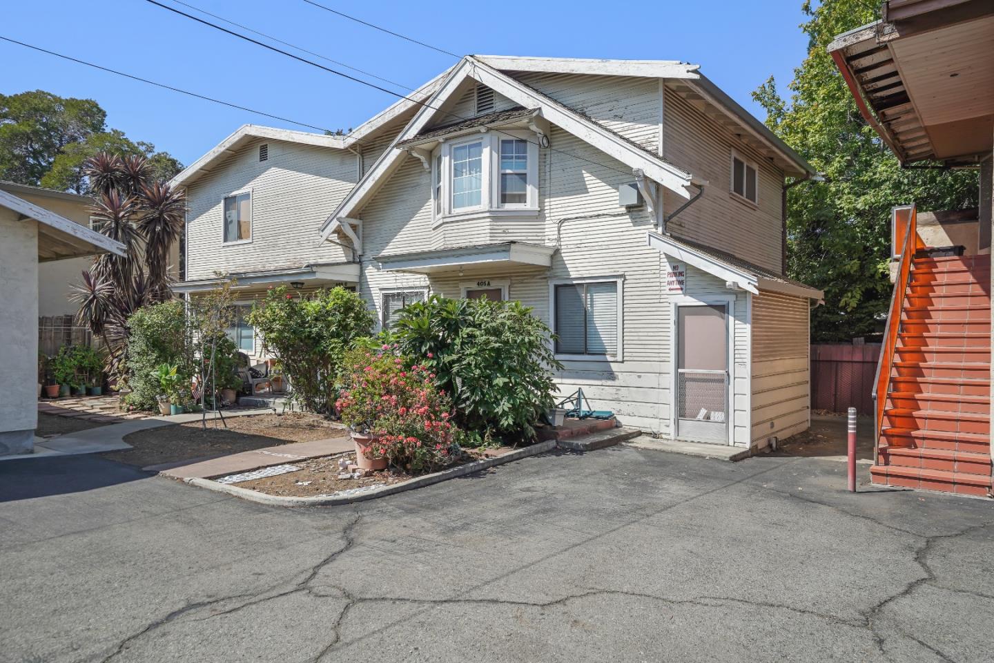 Detail Gallery Image 5 of 36 For 405 S Buena Vista Ave, San Jose,  CA 95126 - – Beds | – Baths