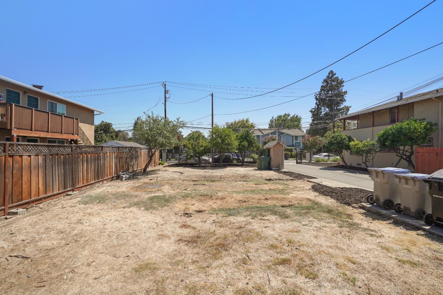 Detail Gallery Image 7 of 36 For 405 S Buena Vista Ave, San Jose,  CA 95126 - – Beds | – Baths