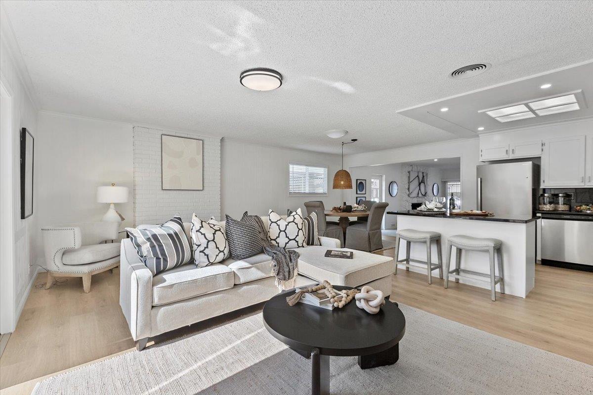 Detail Gallery Image 22 of 38 For 3182 Mckinley Dr, Santa Clara,  CA 95051 - 3 Beds | 2 Baths