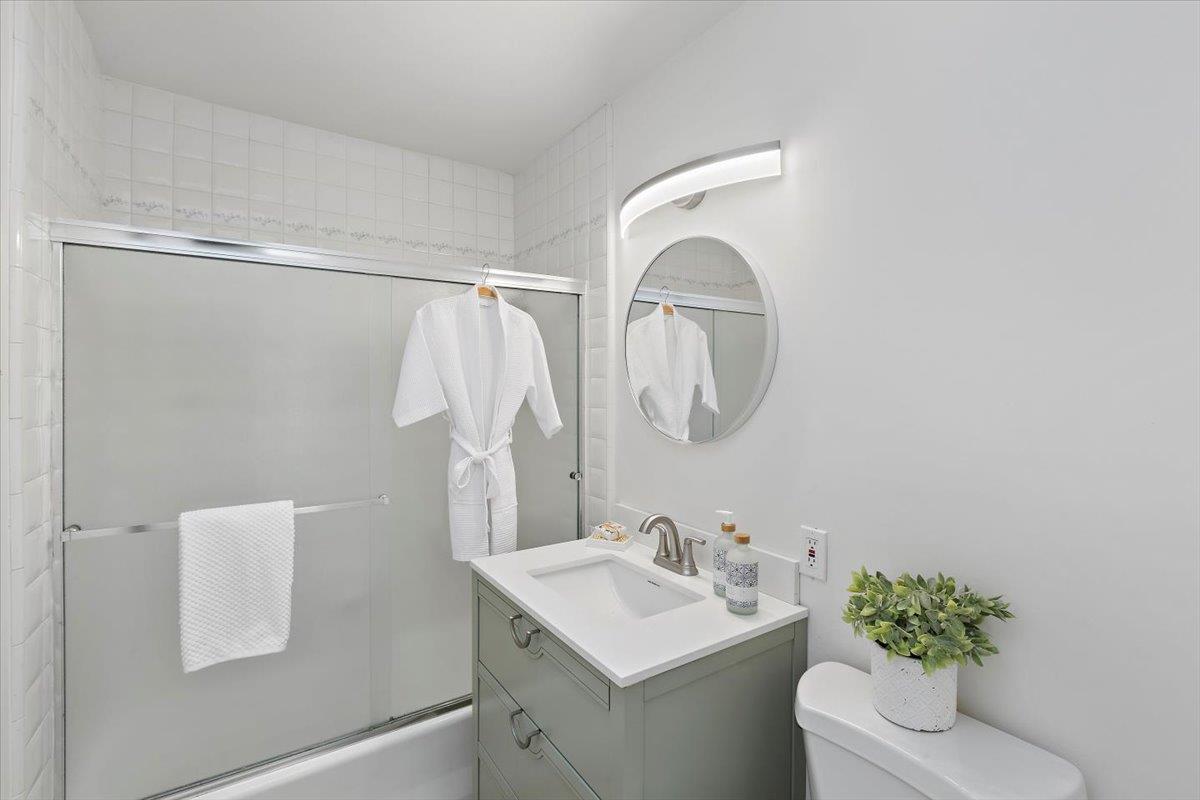 Detail Gallery Image 25 of 38 For 3182 Mckinley Dr, Santa Clara,  CA 95051 - 3 Beds | 2 Baths