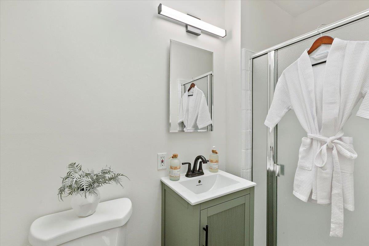 Detail Gallery Image 30 of 38 For 3182 Mckinley Dr, Santa Clara,  CA 95051 - 3 Beds | 2 Baths