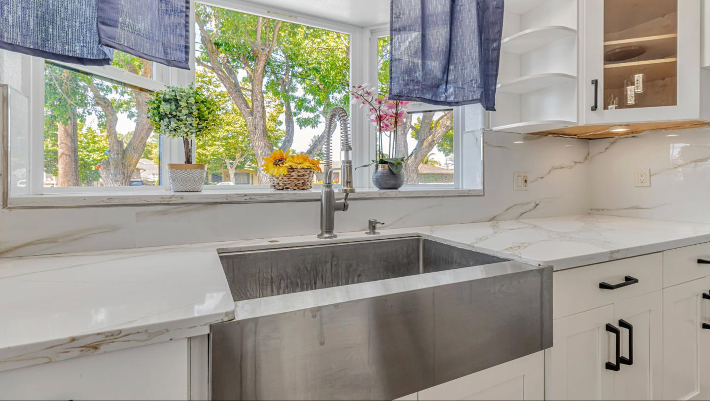 Detail Gallery Image 10 of 25 For 1144 S 9th St, San Jose,  CA 95112 - 3 Beds | 2 Baths