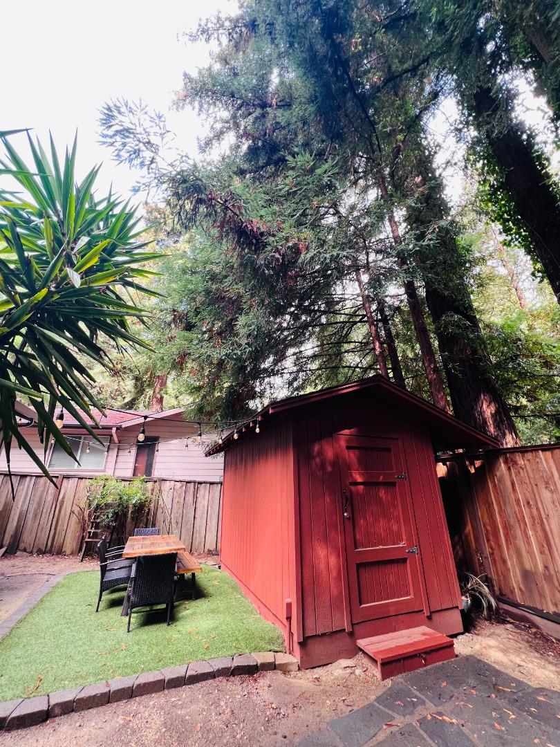 Detail Gallery Image 3 of 10 For 165 Saint Francis Dr, Boulder Creek,  CA 95006 - 2 Beds | 1/1 Baths