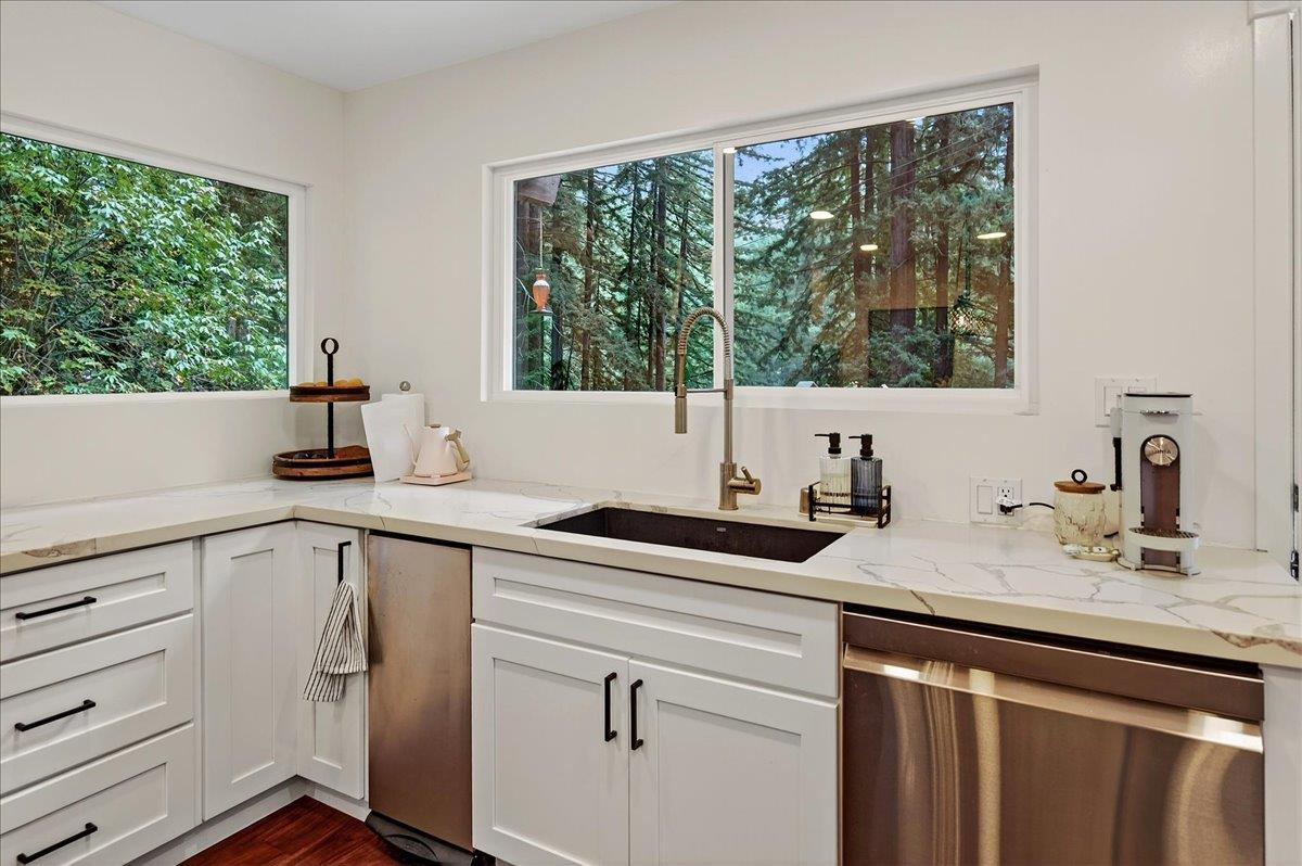 Detail Gallery Image 10 of 41 For 20851 Assiniboine Trl, Los Gatos,  CA 95033 - 3 Beds | 1/1 Baths