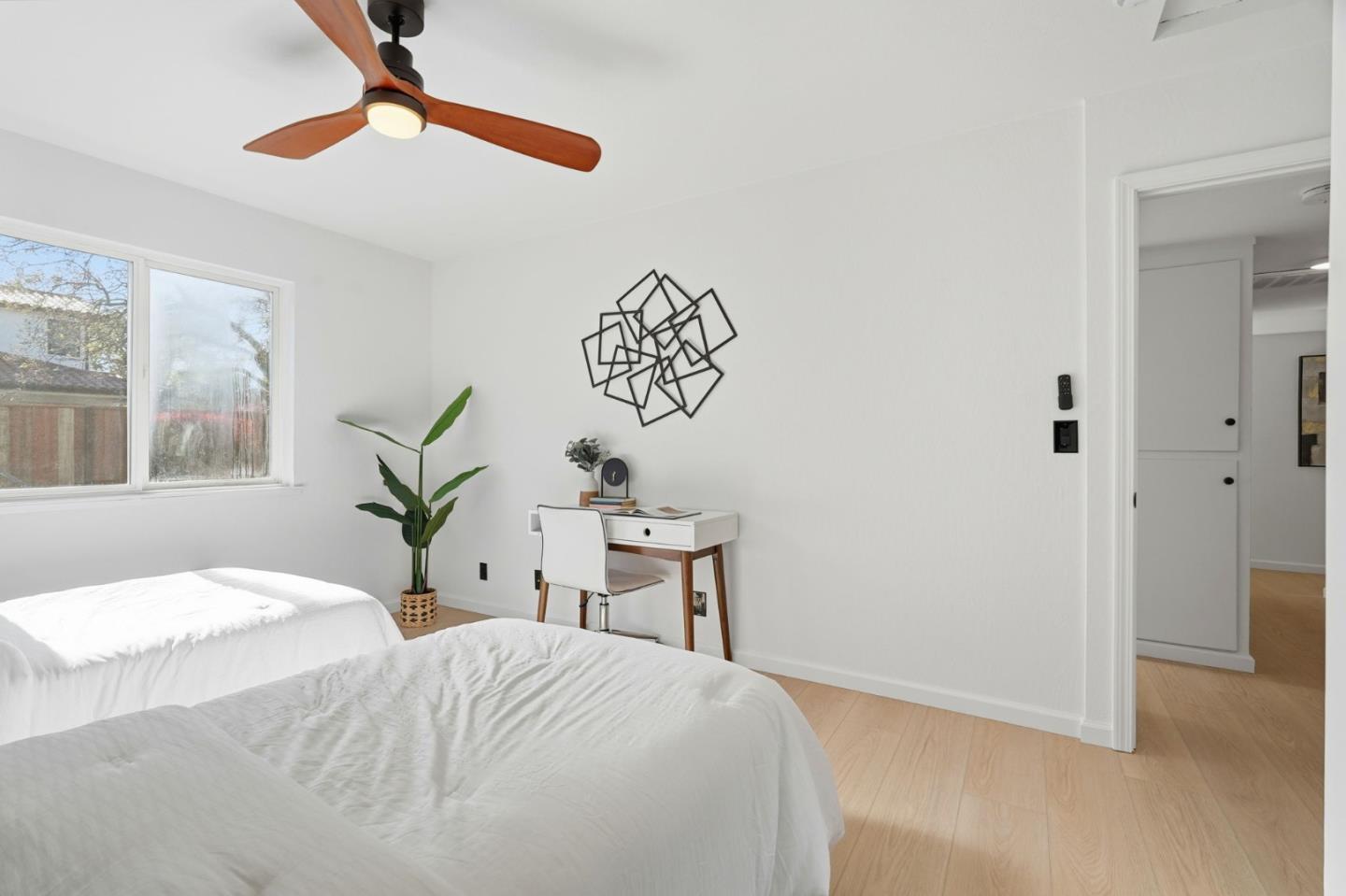 Detail Gallery Image 20 of 38 For 19990 Pear Tree Ln, Cupertino,  CA 95014 - 3 Beds | 2 Baths