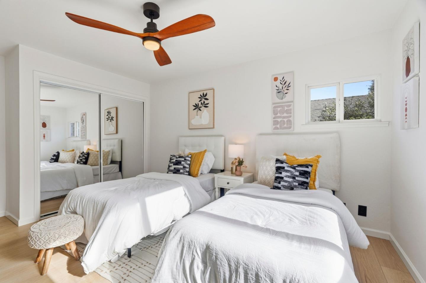 Detail Gallery Image 21 of 38 For 19990 Pear Tree Ln, Cupertino,  CA 95014 - 3 Beds | 2 Baths