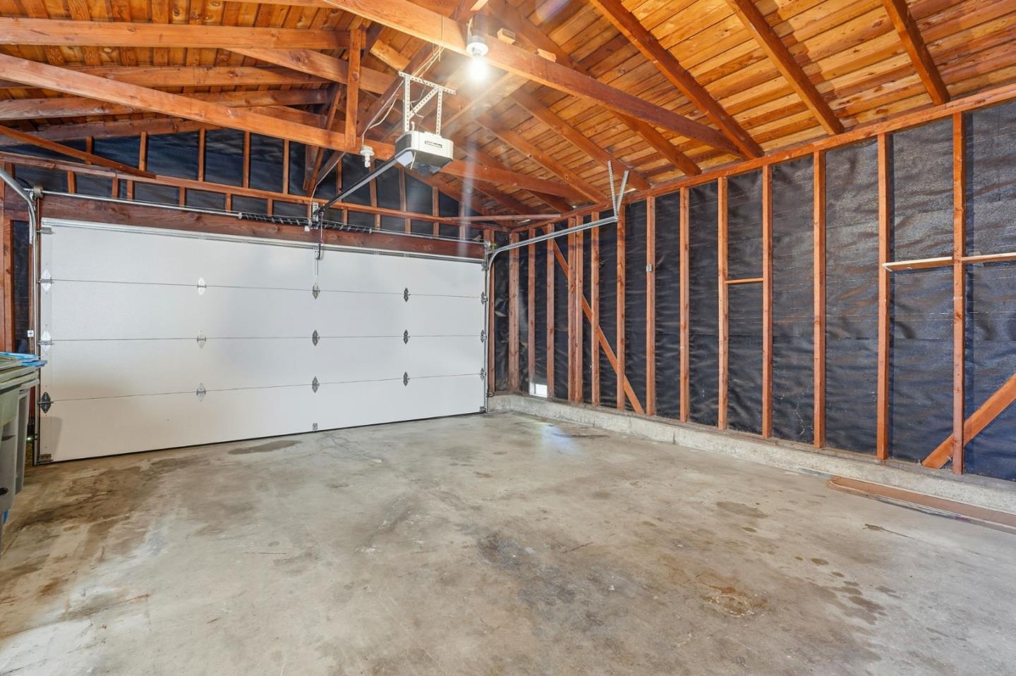 Detail Gallery Image 28 of 38 For 19990 Pear Tree Ln, Cupertino,  CA 95014 - 3 Beds | 2 Baths