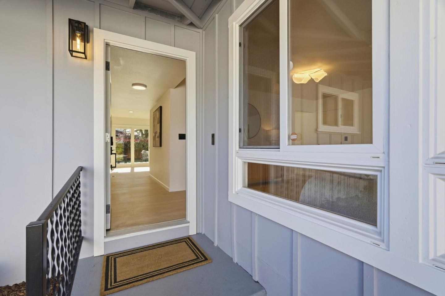 Detail Gallery Image 5 of 38 For 19990 Pear Tree Ln, Cupertino,  CA 95014 - 3 Beds | 2 Baths