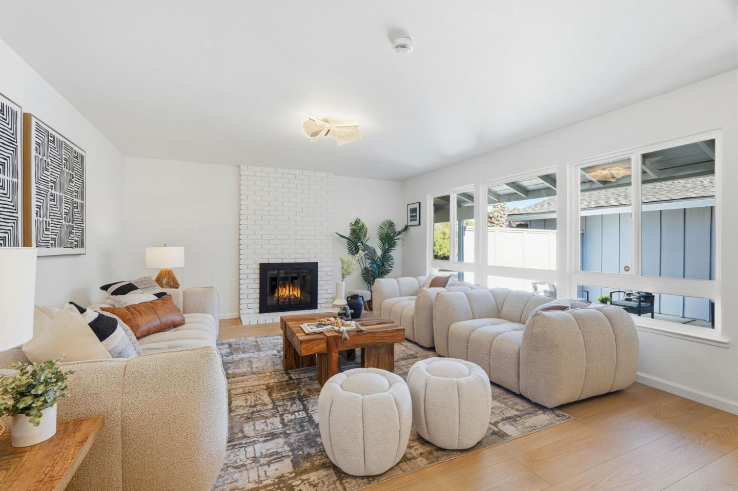 Detail Gallery Image 7 of 38 For 19990 Pear Tree Ln, Cupertino,  CA 95014 - 3 Beds | 2 Baths