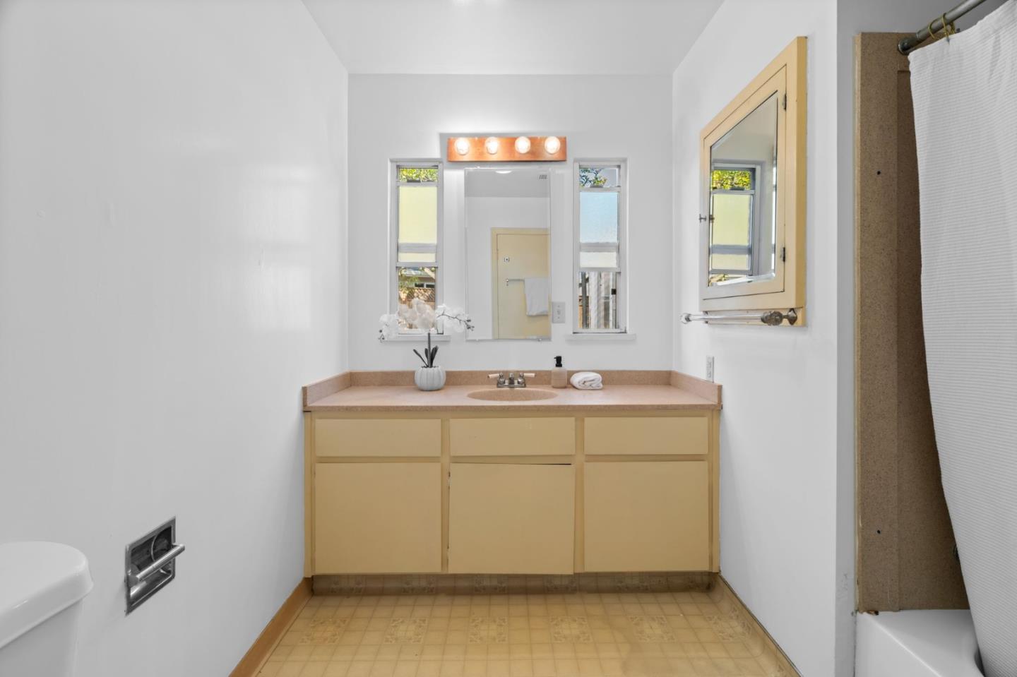 Detail Gallery Image 28 of 50 For 16281 Camino Del Sol, Los Gatos,  CA 95032 - 2 Beds | 1 Baths