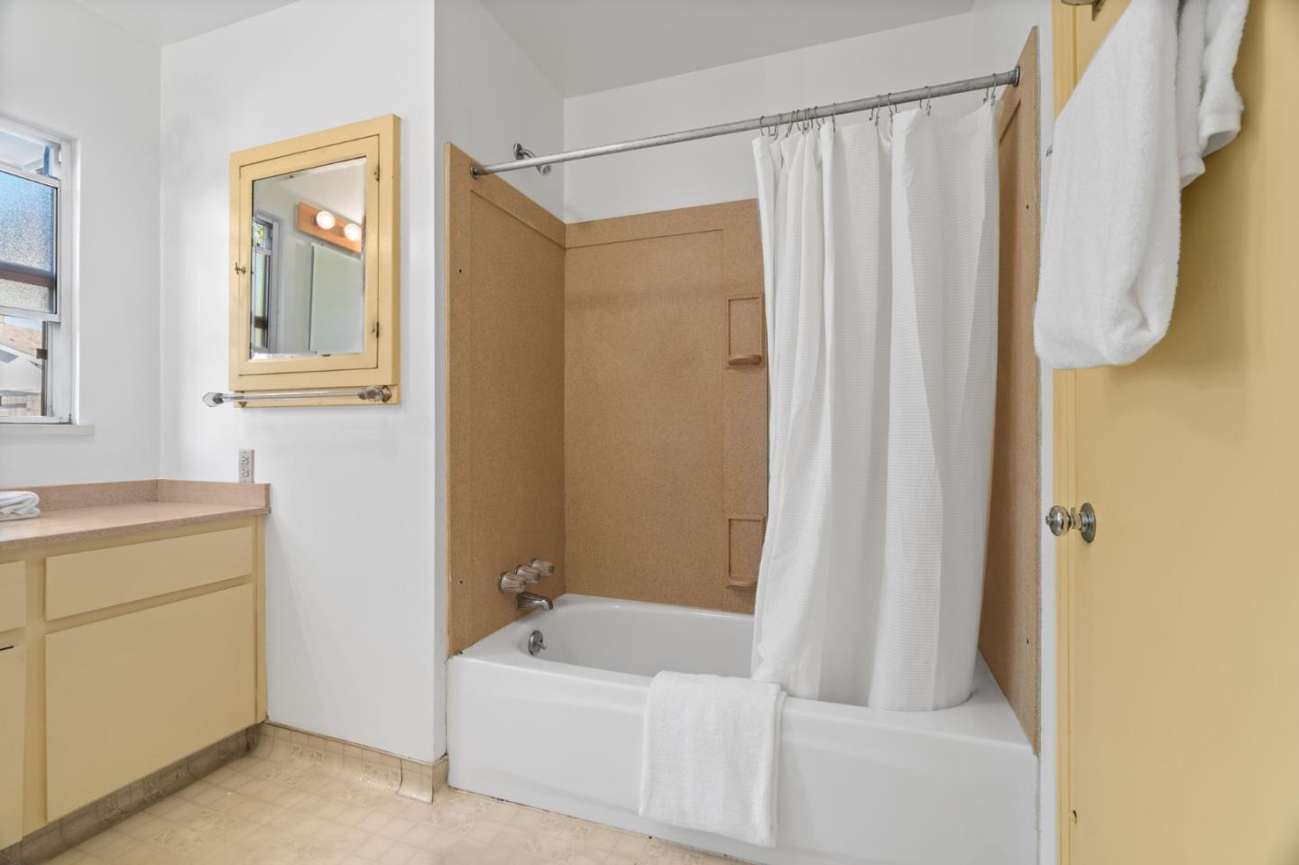 Detail Gallery Image 29 of 50 For 16281 Camino Del Sol, Los Gatos,  CA 95032 - 2 Beds | 1 Baths