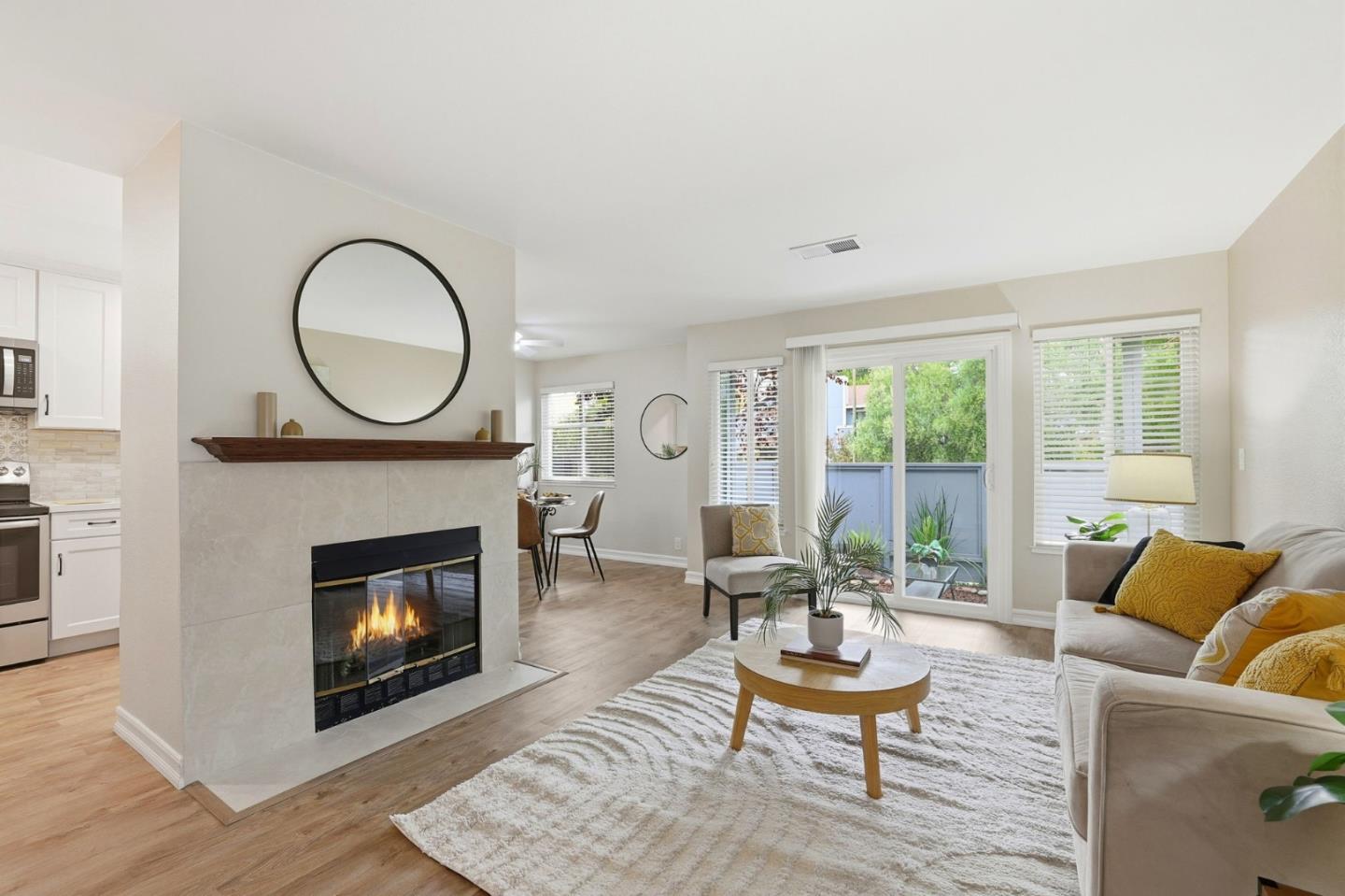 Detail Gallery Image 7 of 42 For 4814 Pine Forest Pl, San Jose,  CA 95118 - 2 Beds | 2 Baths