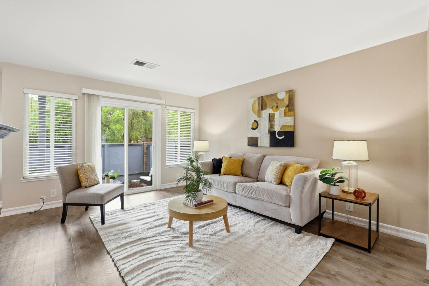 Detail Gallery Image 8 of 42 For 4814 Pine Forest Pl, San Jose,  CA 95118 - 2 Beds | 2 Baths