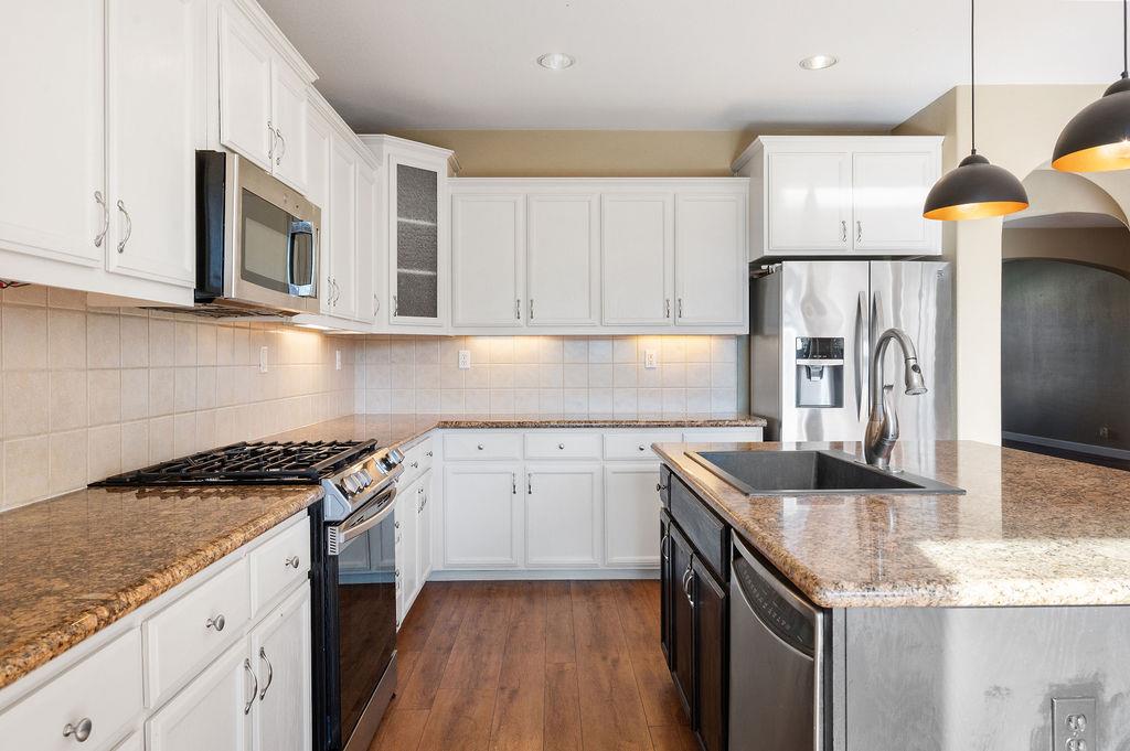 Detail Gallery Image 31 of 80 For 11447 Mirage Dr, Chowchilla,  CA 93610 - 3 Beds | 2 Baths