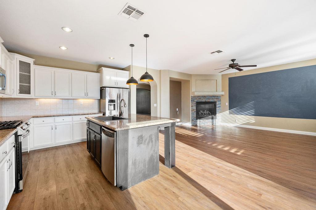 Detail Gallery Image 32 of 80 For 11447 Mirage Dr, Chowchilla,  CA 93610 - 3 Beds | 2 Baths